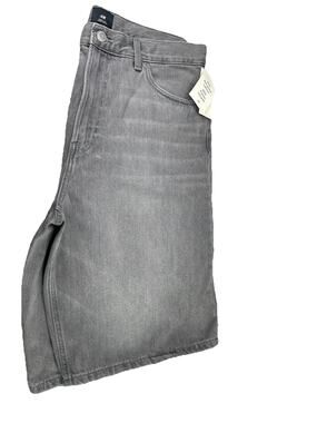 H&M Men’s Baggy Fit Denim Shorts Knee Length Size 36 Gray Color New With Tags